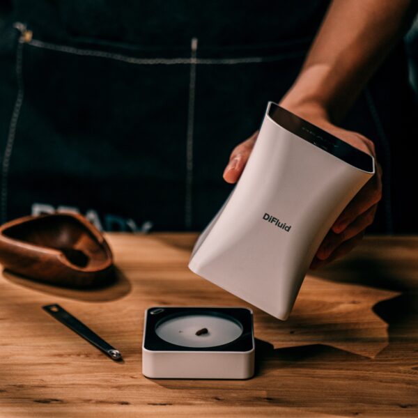 DiFluid Omni (White) - Roast Color Meter - Particle Size Analyzer